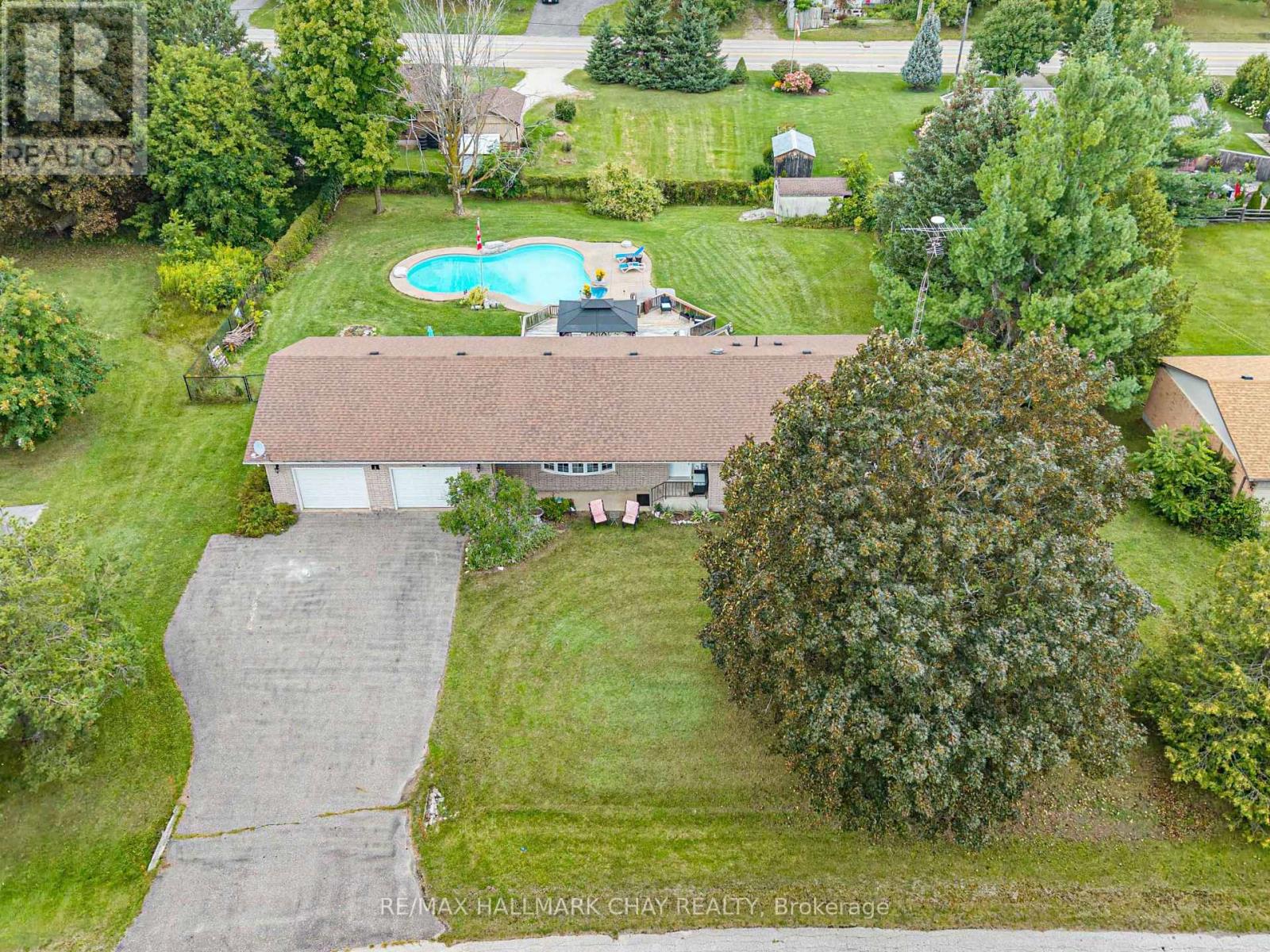 6 MAES CRESCENT, Mulmur, Ontario