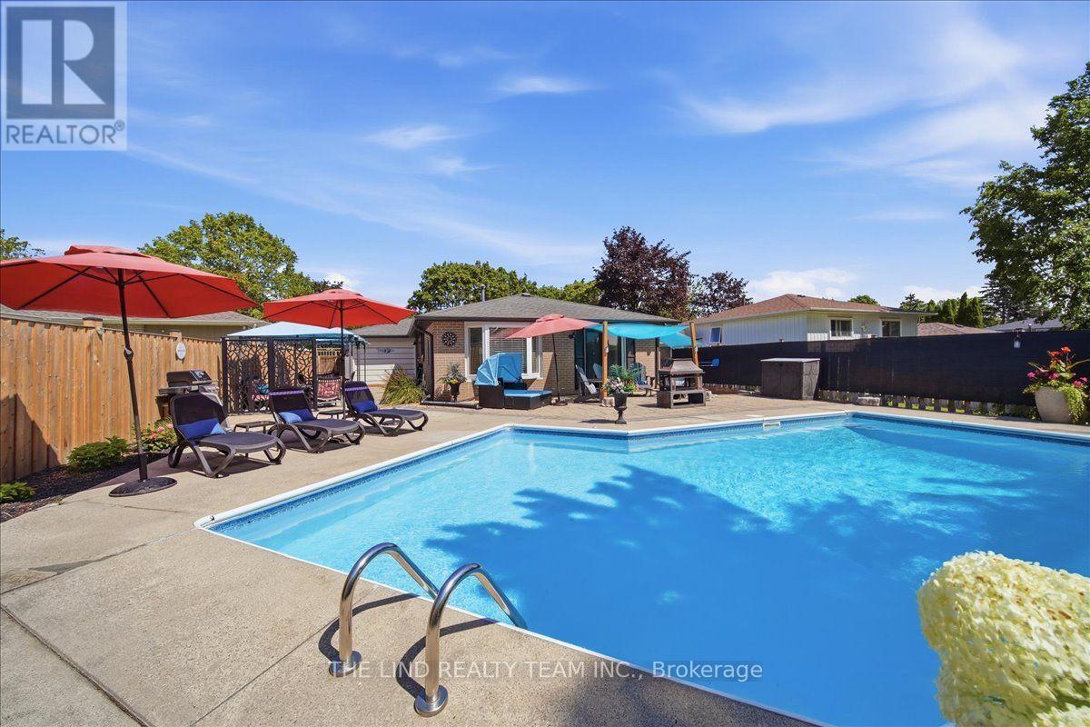 163 Orchard Heights Boulevard, Aurora, Ontario L4G 3A3 - Photo 41 - N13725806
