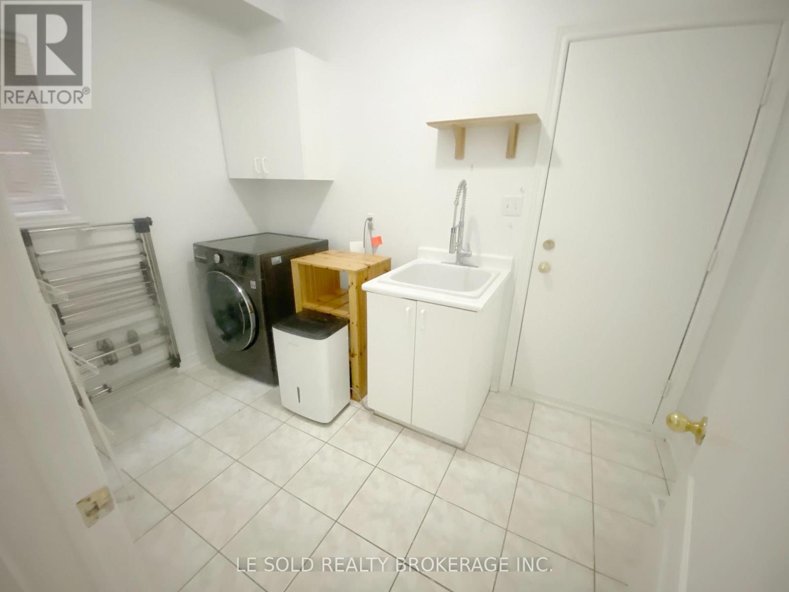 76 Larratt Lane, Richmond Hill, Ontario L4C 0E2 - Photo 14 - N13725812