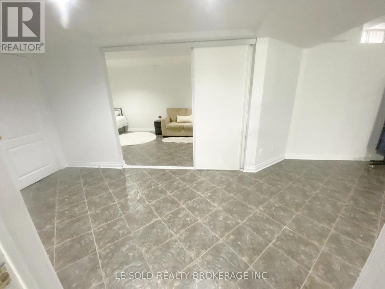 76 Larratt Lane, Richmond Hill, Ontario L4C 0E2 - Photo 31 - N13725812
