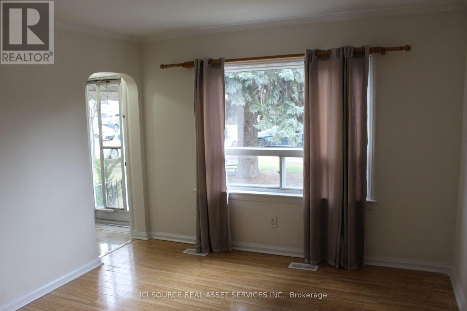 8 Talbot Road, Toronto, Ontario  M2N 2S9 - Photo 19 - C13725824