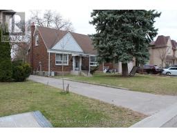 8 TALBOT ROAD, Toronto, Ontario