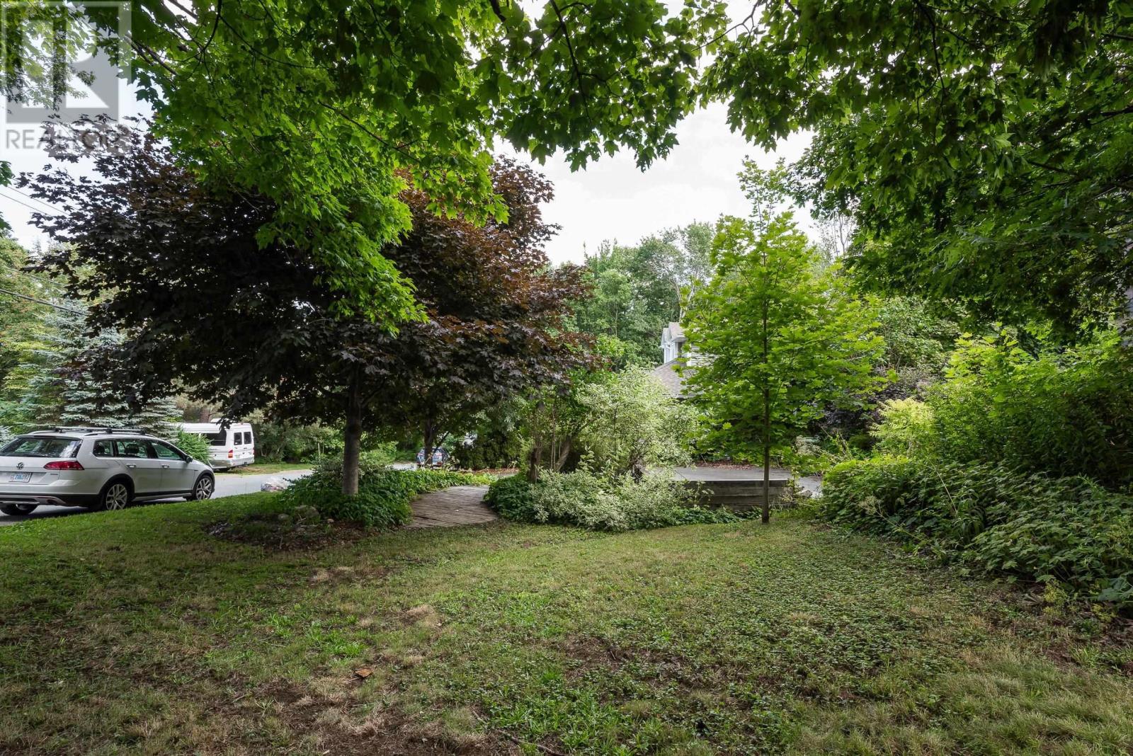 10b-2 Crichton Avenue, Dartmouth, Nova Scotia  B3A 3R5 - Photo 5 - 202607709