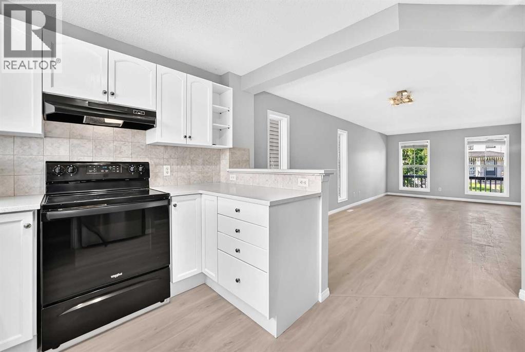 15 Prestwick Place SE, Calgary, Alberta  T2Z 4P4 - Photo 4 - A2339912