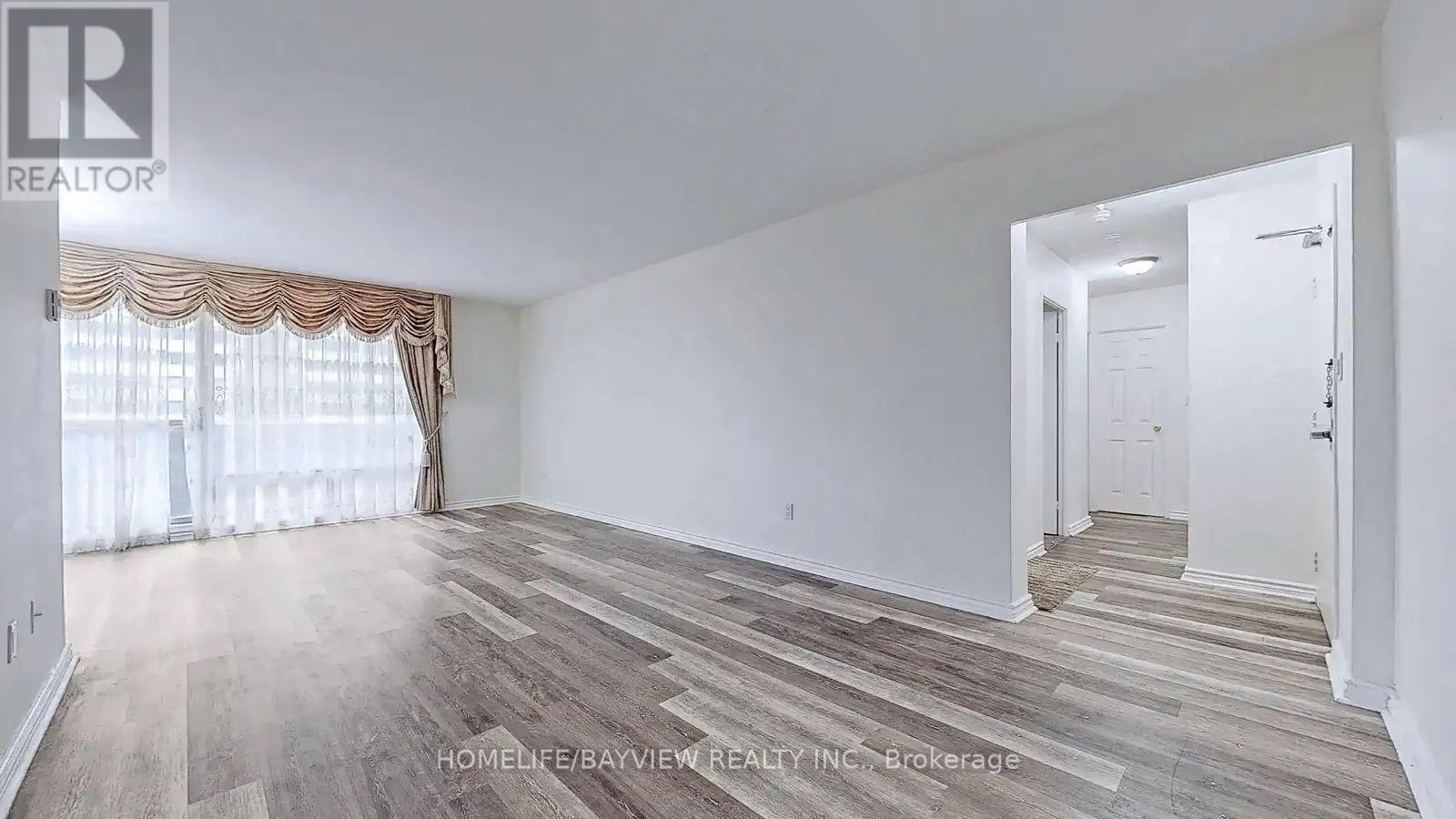 1803 - 1 Massey Square, Toronto, Ontario  M4C 5L4 - Photo 5 - E13725826