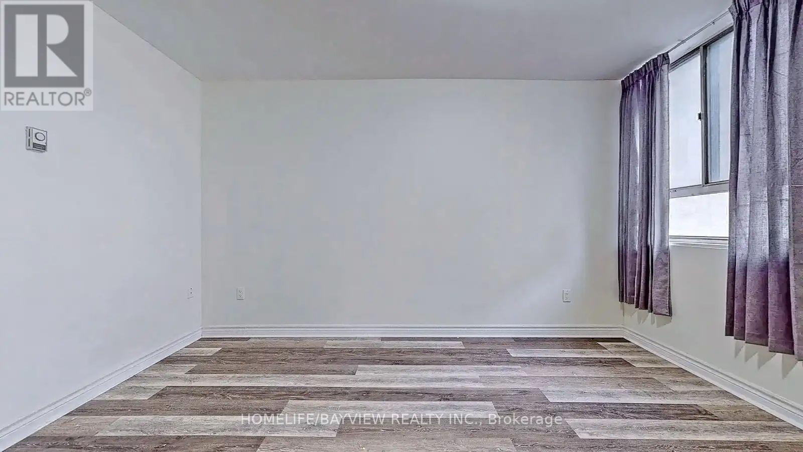 1803 - 1 Massey Square, Toronto, Ontario  M4C 5L4 - Photo 6 - E13725826