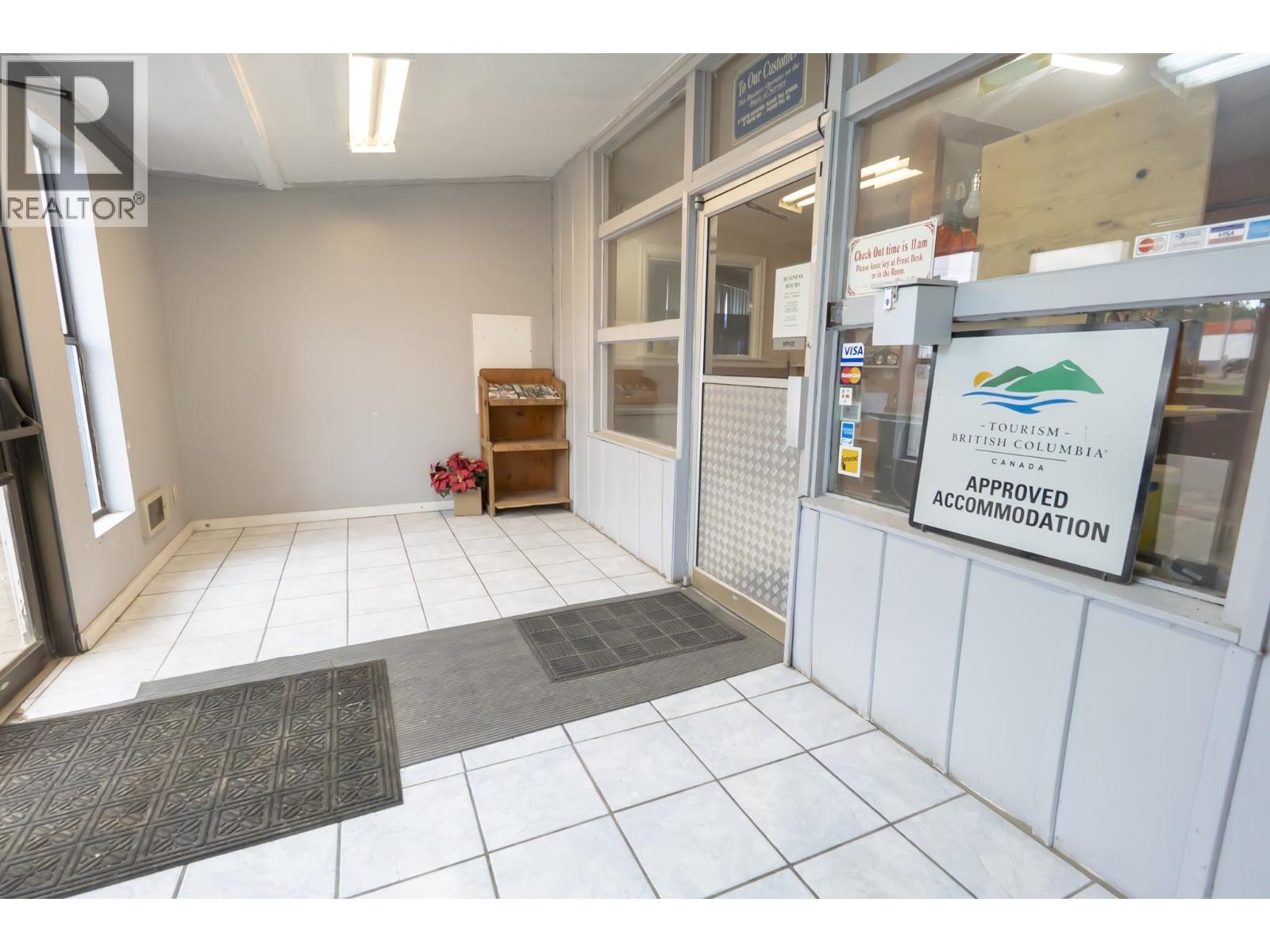 167 Douglas Street, Fort St. James, British Columbia  V0J 1P0 - Photo 17 - C8081608