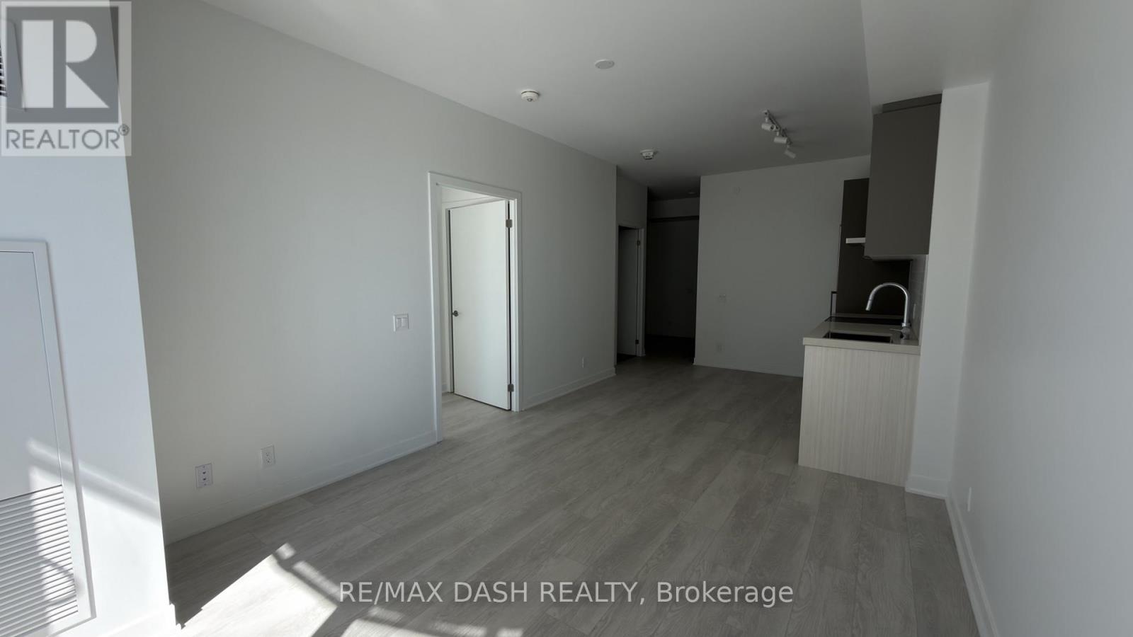 2113 - 6 Flavelle Trail, Vaughan, Ontario  L4L 1V8 - Photo 12 - N13725842
