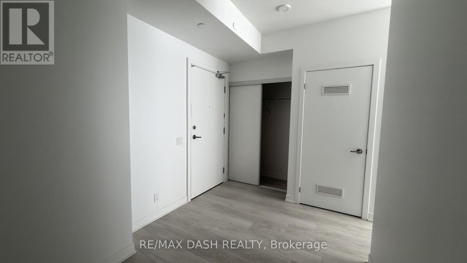 2113 - 6 Flavelle Trail, Vaughan, Ontario  L4L 1V8 - Photo 9 - N13725842