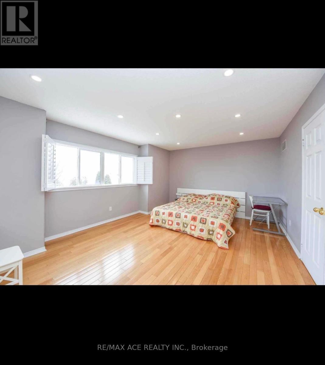 Main - 1079 Bluehorn Boulevard, Mississauga, Ontario  L5V 2J9 - Photo 13 - W13725860