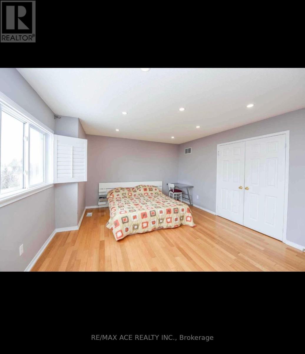 Main - 1079 Bluehorn Boulevard, Mississauga, Ontario  L5V 2J9 - Photo 14 - W13725860