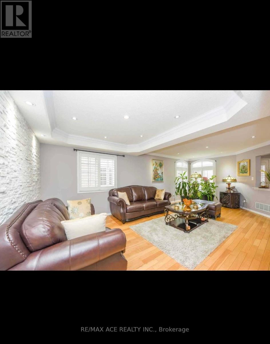 Main - 1079 Bluehorn Boulevard, Mississauga, Ontario  L5V 2J9 - Photo 24 - W13725860