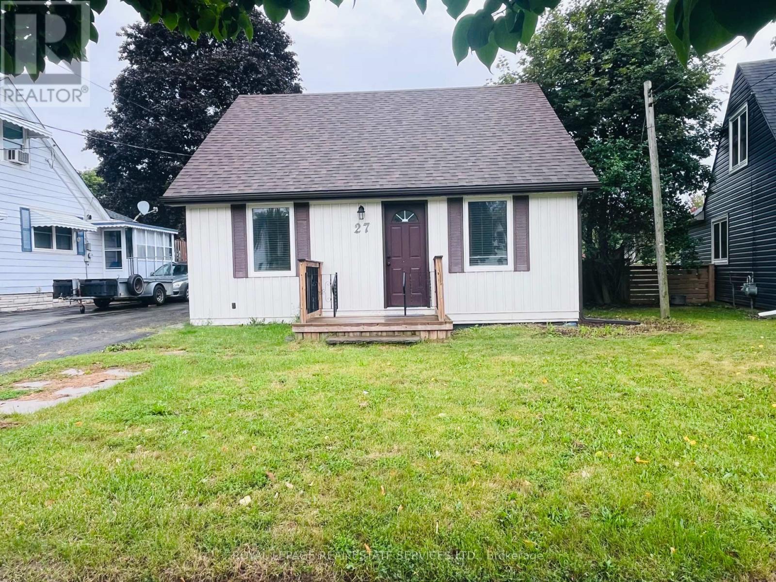 27 NORMANDY BOULEVARD, Halton Hills, Ontario