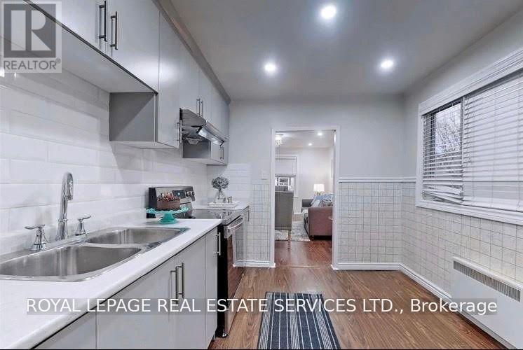 27 Normandy Boulevard, Halton Hills, Ontario L7G 1V9 - Photo 5 - W13725786