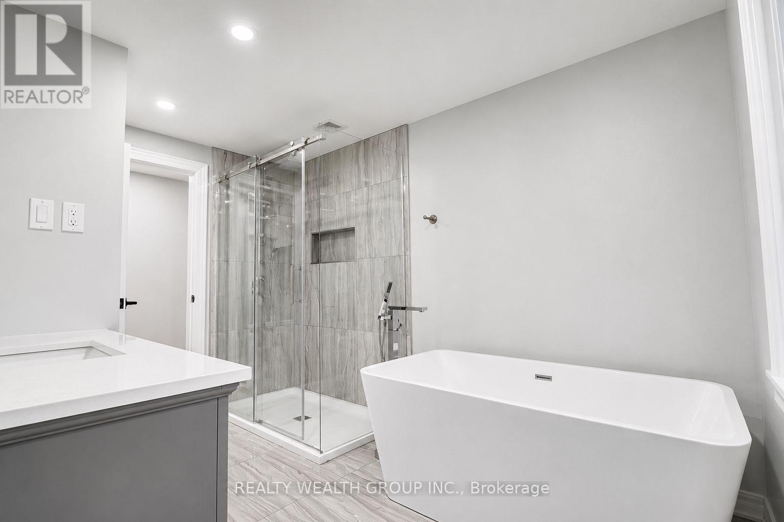 264 Shakespeare Drive, Waterloo, Ontario  N2L 2T6 - Photo 12 - X13725854