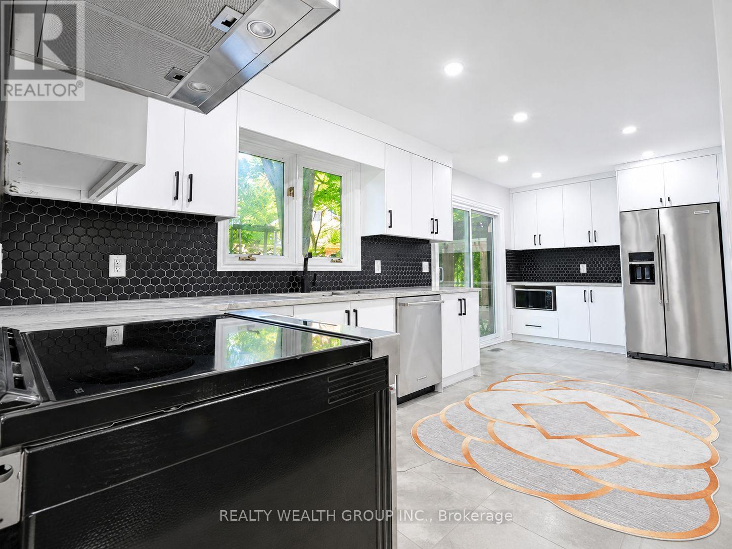 264 Shakespeare Drive, Waterloo, Ontario  N2L 2T6 - Photo 8 - X13725854
