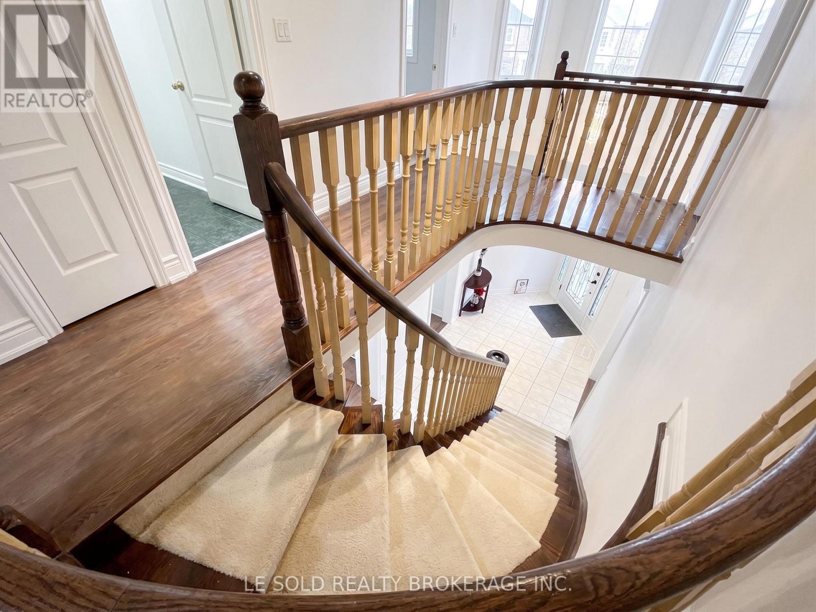 76 Larratt Lane, Richmond Hill, Ontario  L4C 0E2 - Photo 20 - N13725812