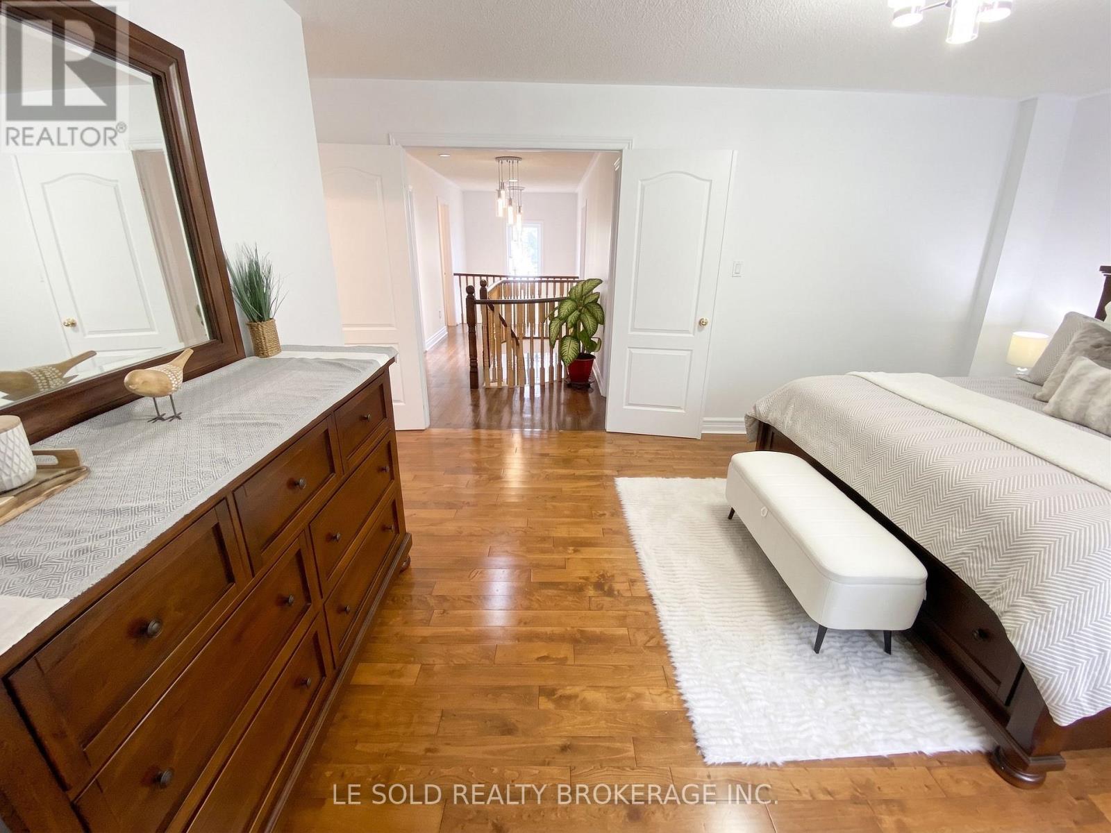 76 Larratt Lane, Richmond Hill, Ontario  L4C 0E2 - Photo 16 - N13725812