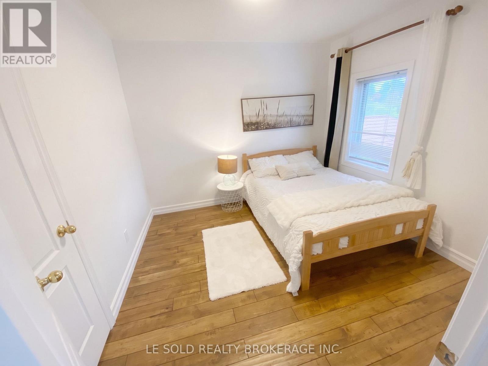 76 Larratt Lane, Richmond Hill, Ontario  L4C 0E2 - Photo 23 - N13725812