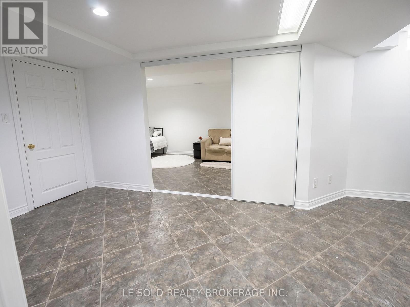 76 Larratt Lane, Richmond Hill, Ontario  L4C 0E2 - Photo 31 - N13725812