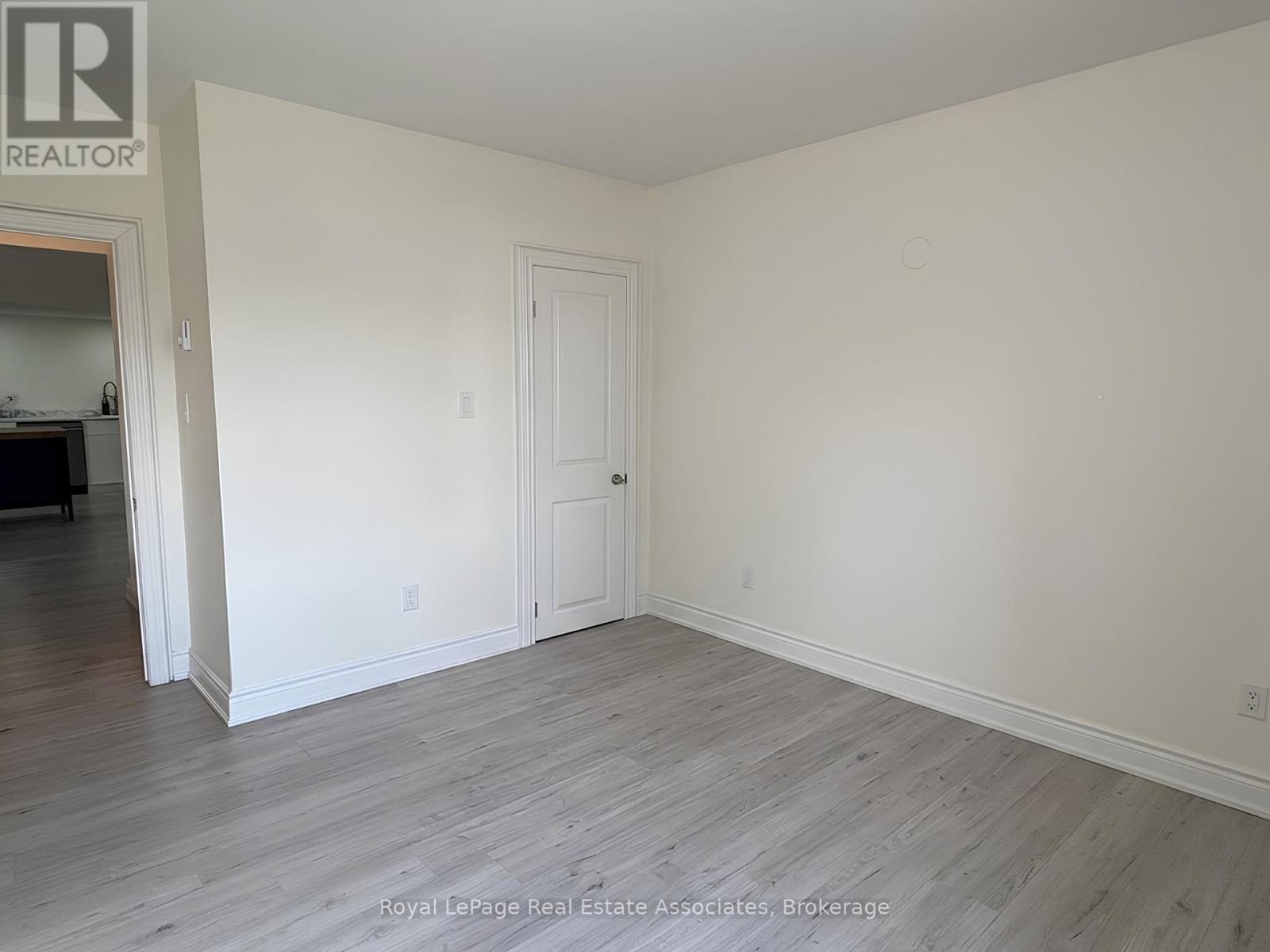 408 - 557 The East Mall, Toronto, Ontario M9B 4A5 - Photo 15 - W13720964