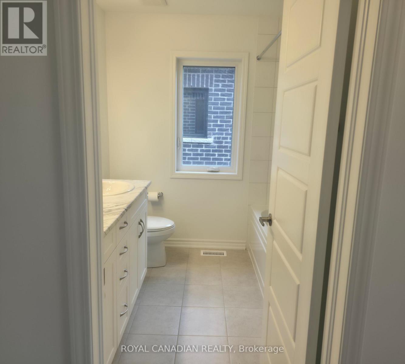 123 Vinewood Crescent, Barrie, Ontario  L9J 1B5 - Photo 21 - S13644694