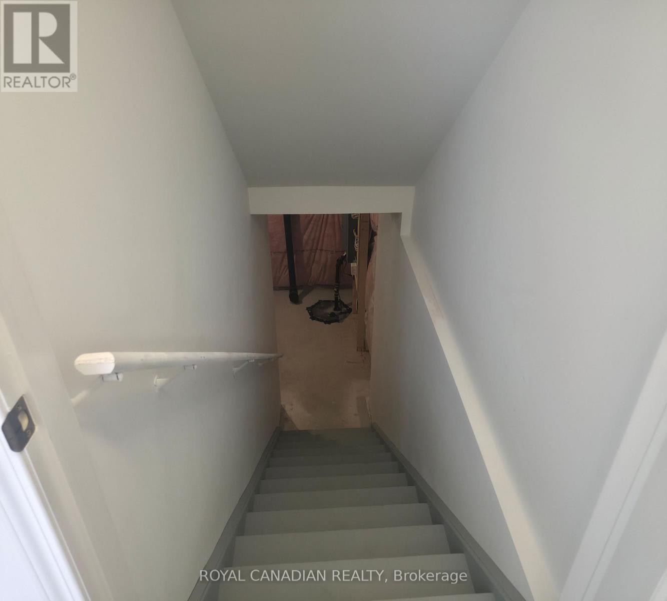 123 Vinewood Crescent, Barrie, Ontario  L9J 1B5 - Photo 6 - S13644694