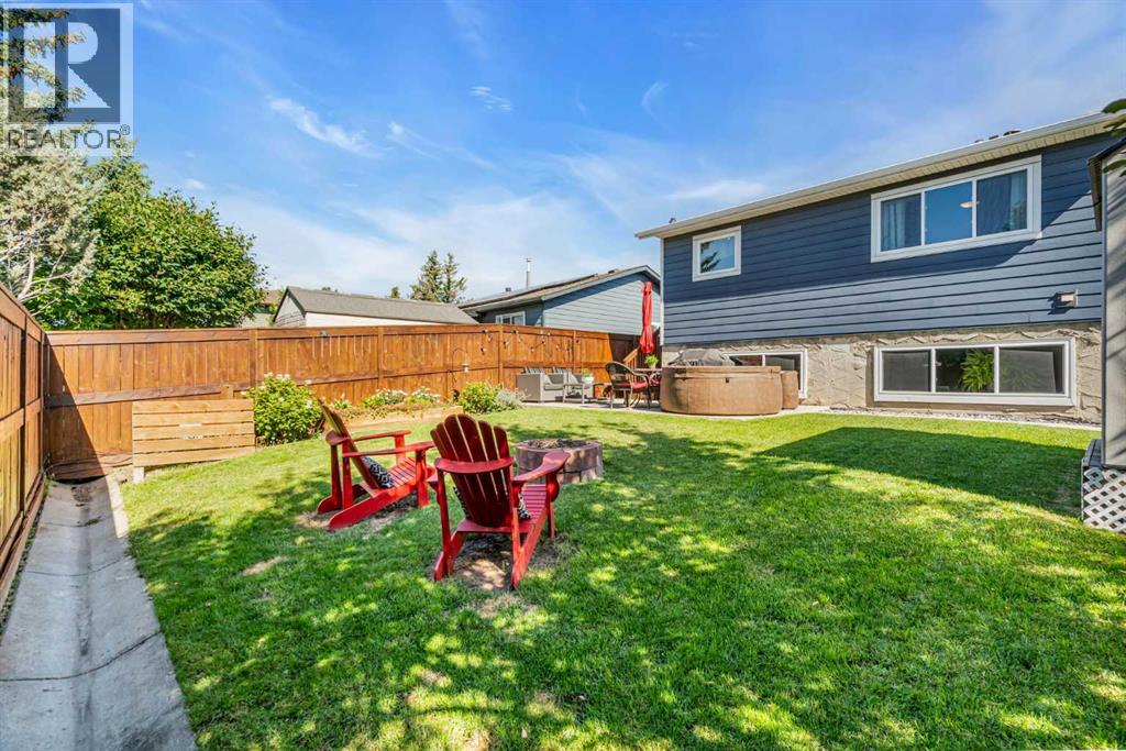 159 Bernard Way NW, Calgary, Alberta  T3K 2E8 - Photo 42 - A2338375