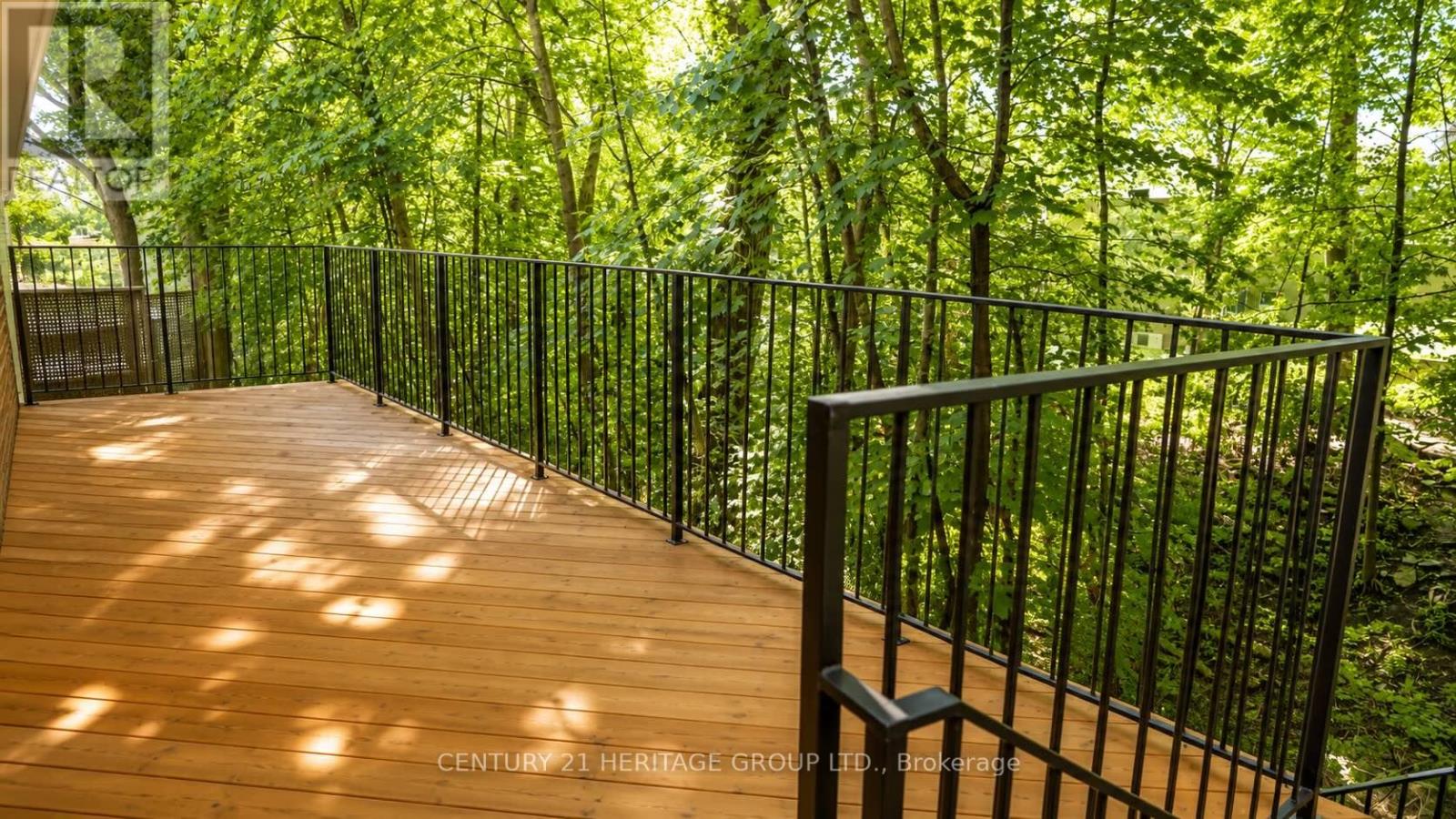 Main - 17 Hi Mount Drive, Toronto, Ontario  M2K 1X3 - Photo 17 - C13724392