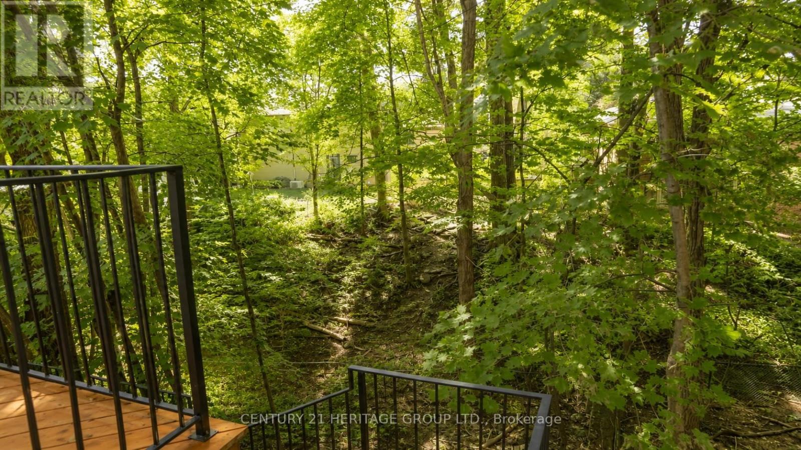 Main - 17 Hi Mount Drive, Toronto, Ontario  M2K 1X3 - Photo 16 - C13724392