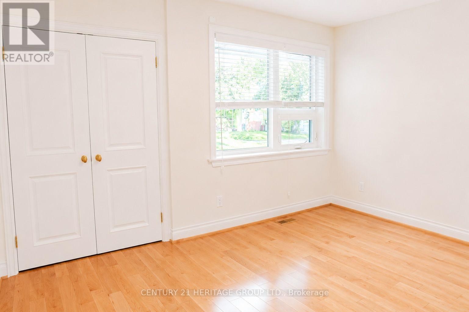 Main - 17 Hi Mount Drive, Toronto, Ontario  M2K 1X3 - Photo 22 - C13724392