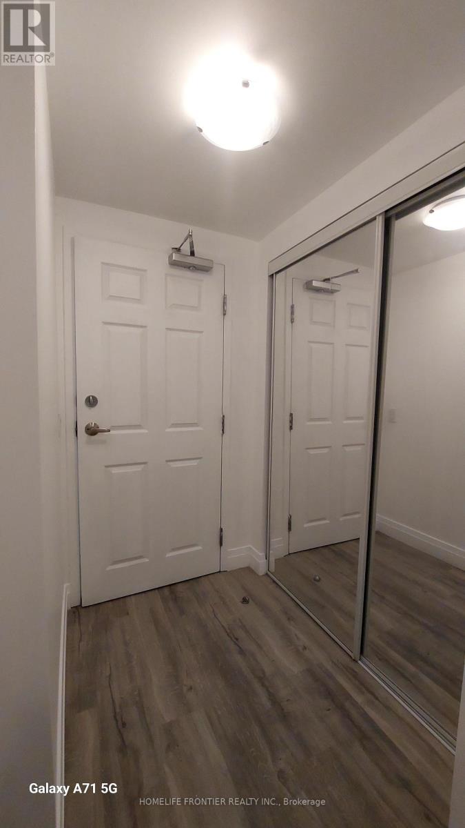 709 - 15 Maplewood Avenue, Toronto, Ontario  M6C 4B4 - Photo 6 - C13725234