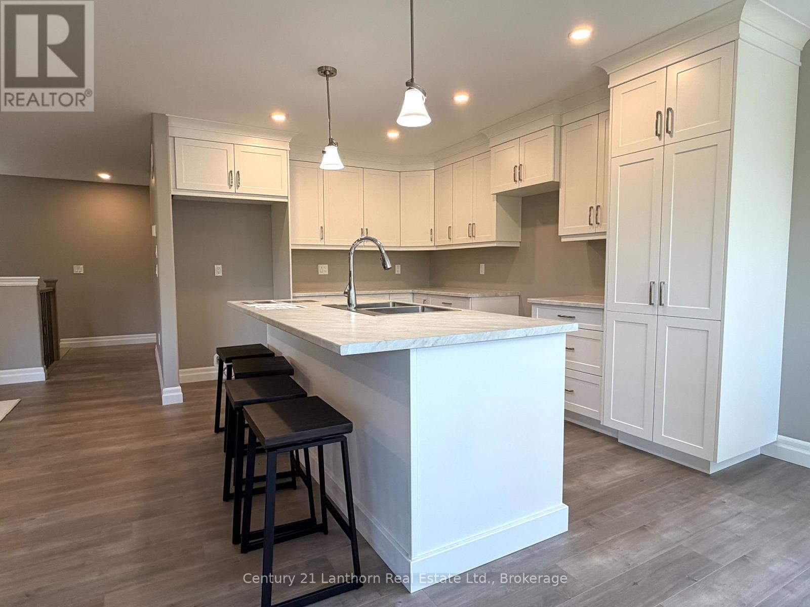 811 Black Road, Prince Edward County, Ontario  K0K 1W0 - Photo 8 - X13217358