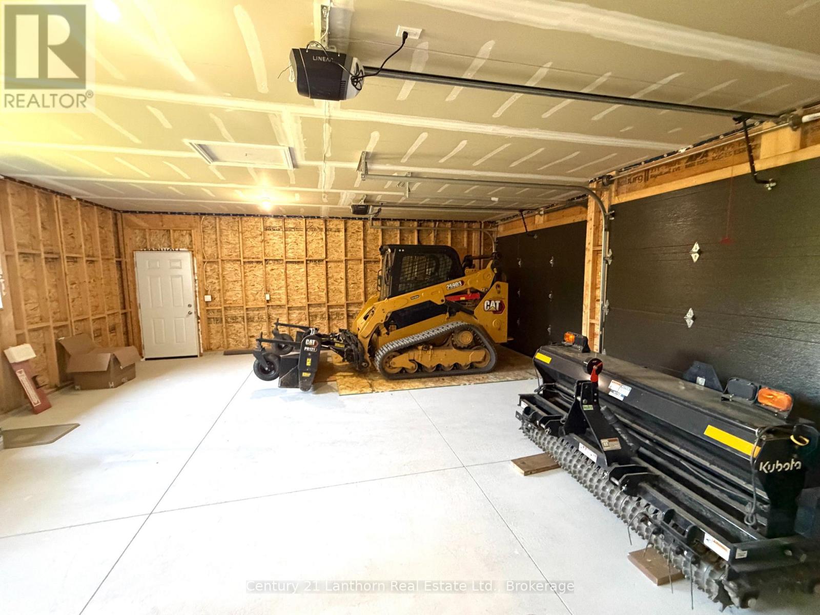 811 Black Road, Prince Edward County, Ontario  K0K 1W0 - Photo 15 - X13217358