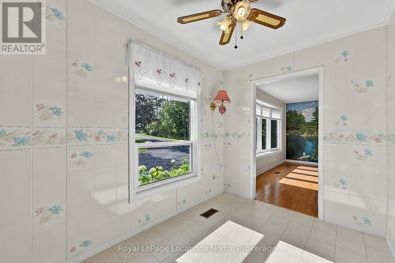 263 Line 14 N Line, Oro-Medonte, Ontario  L3V 8J3 - Photo 12 - S13725898