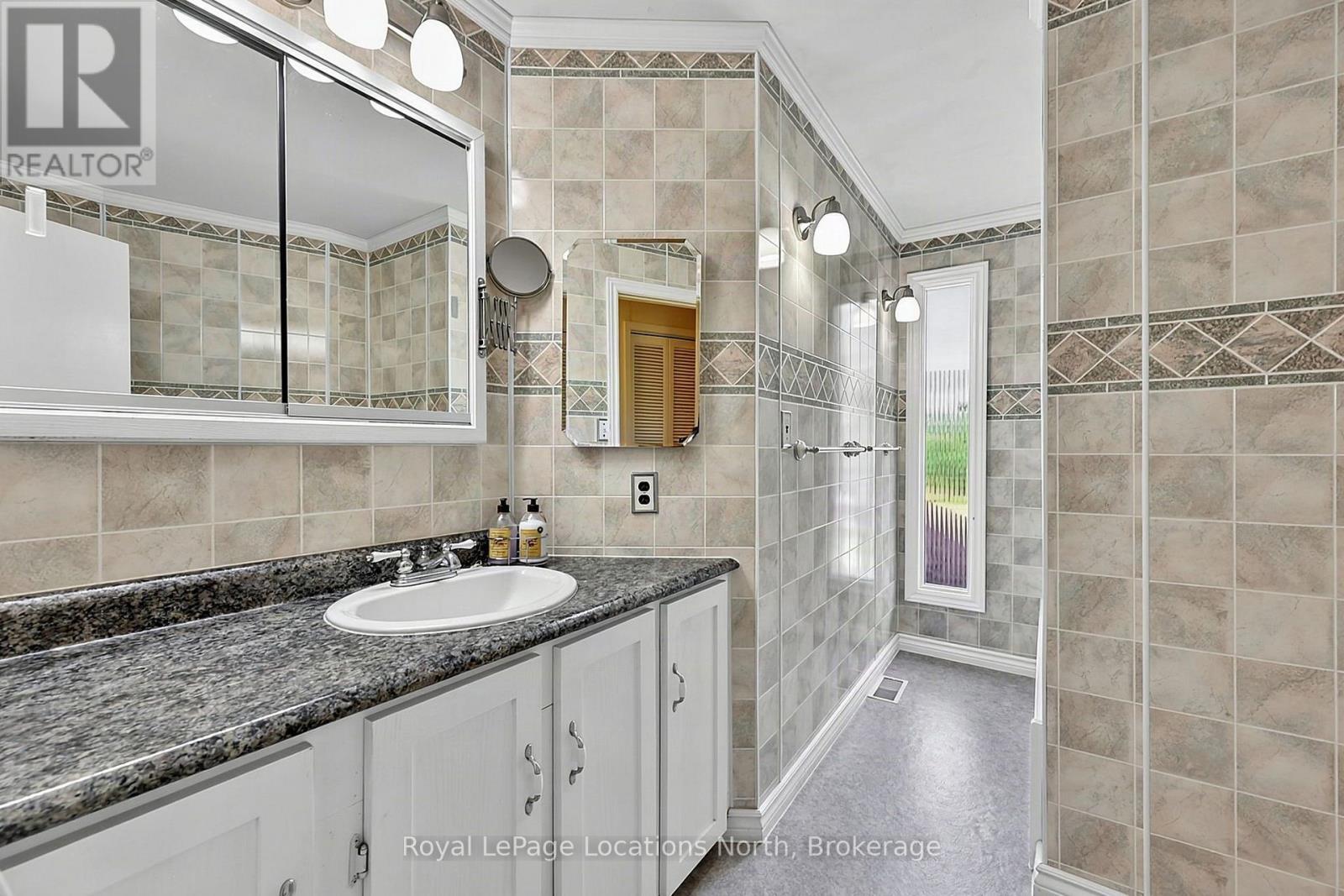 263 Line 14 N Line, Oro-Medonte, Ontario  L3V 8J3 - Photo 22 - S13725898