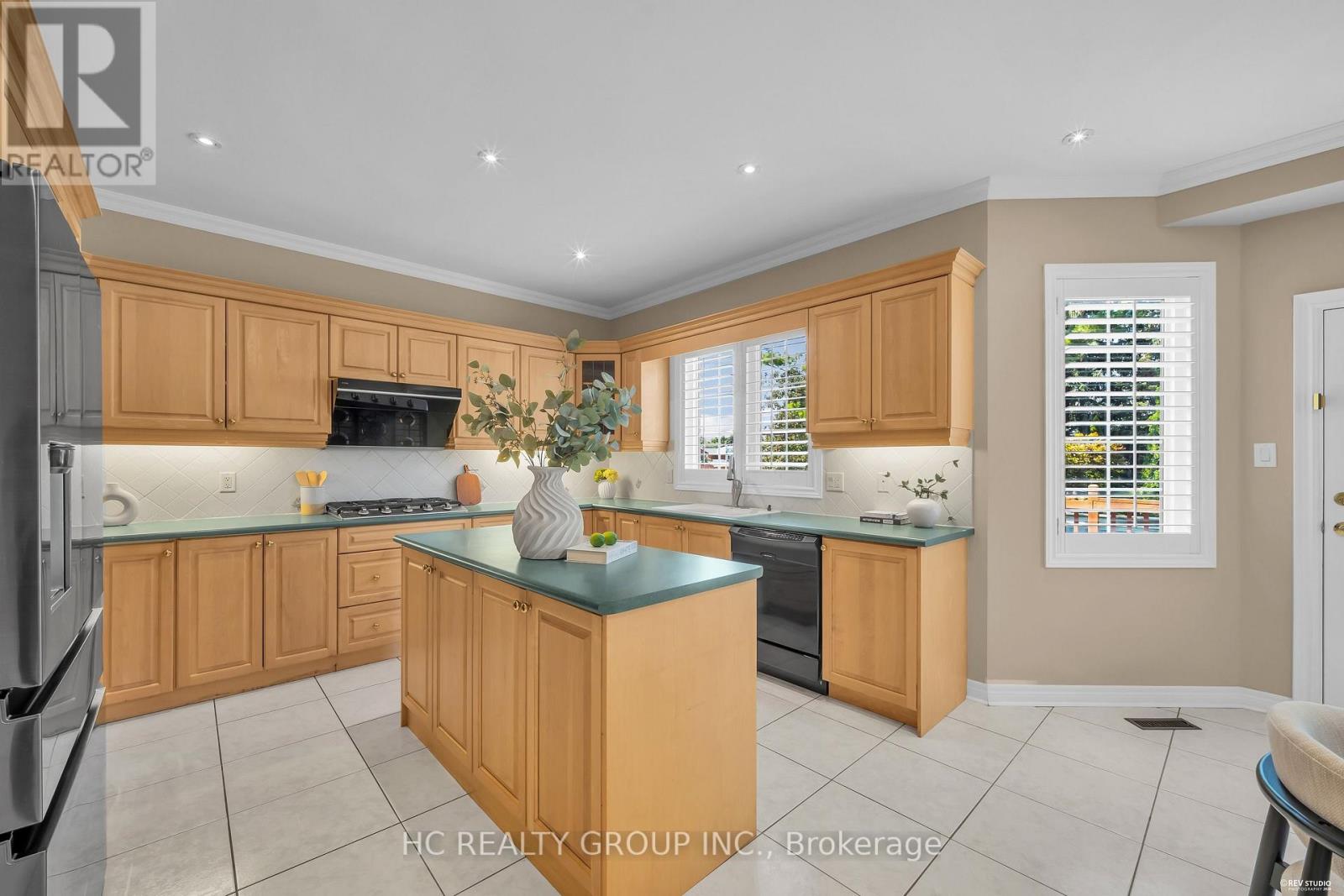 77 Sutcliffe Crescent, Markham, Ontario  L6C 1X2 - Photo 18 - N13725892