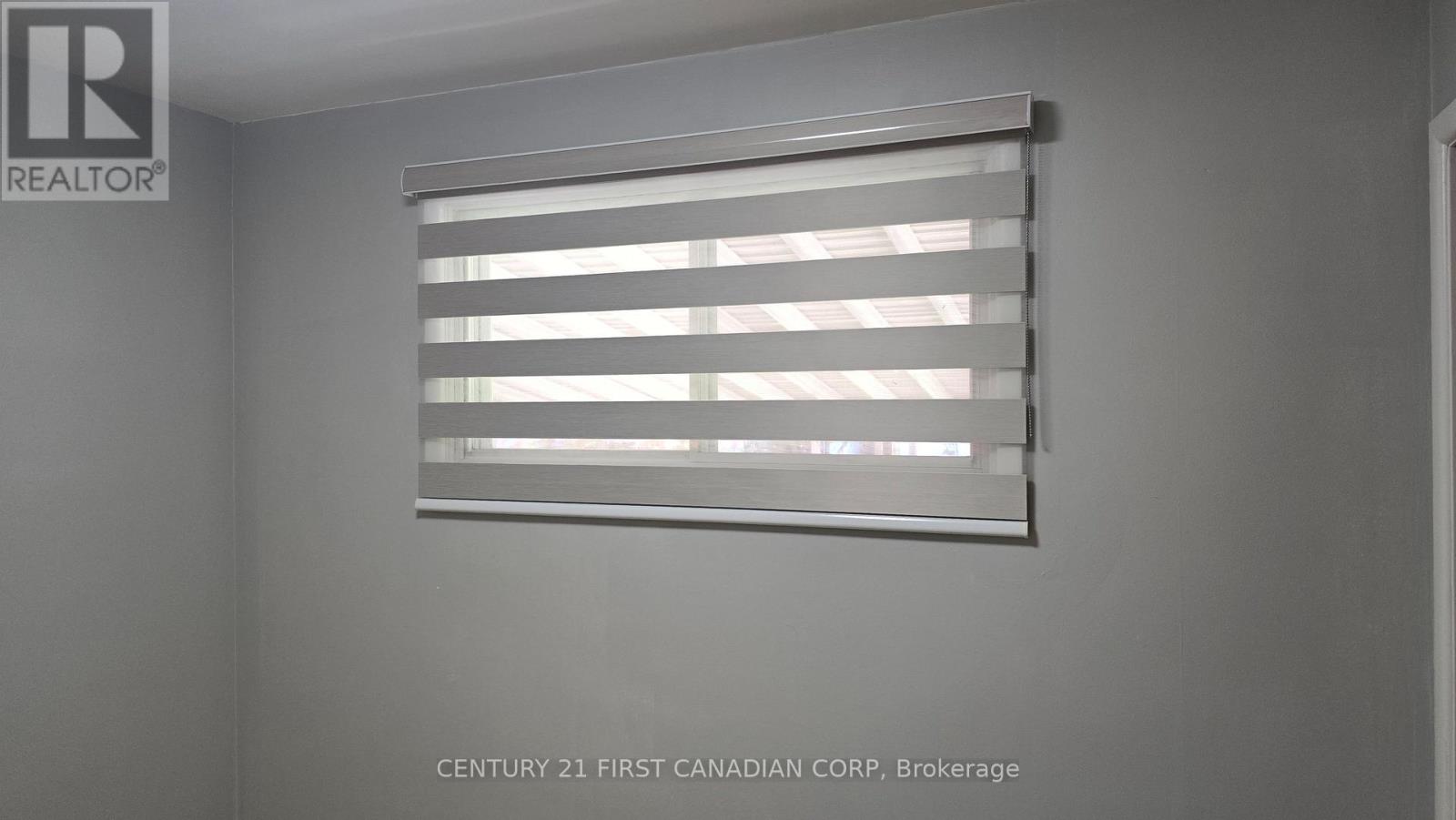 Upper - 268 Burlington Crescent, London South, Ontario  N5Z 3G5 - Photo 16 - X13677550