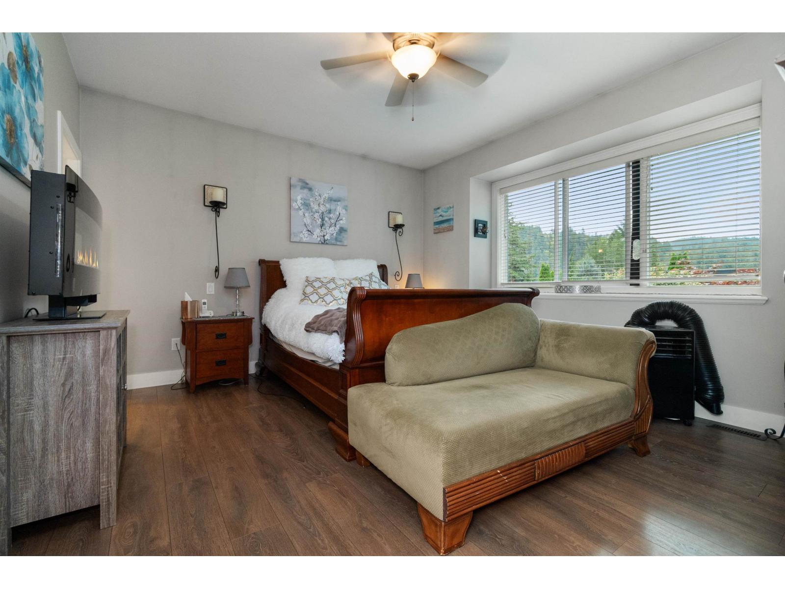 21296 Lakeview Crescent, Kawkawa Lake, Hope, British Columbia  V0X 1L1 - Photo 16 - R3159267