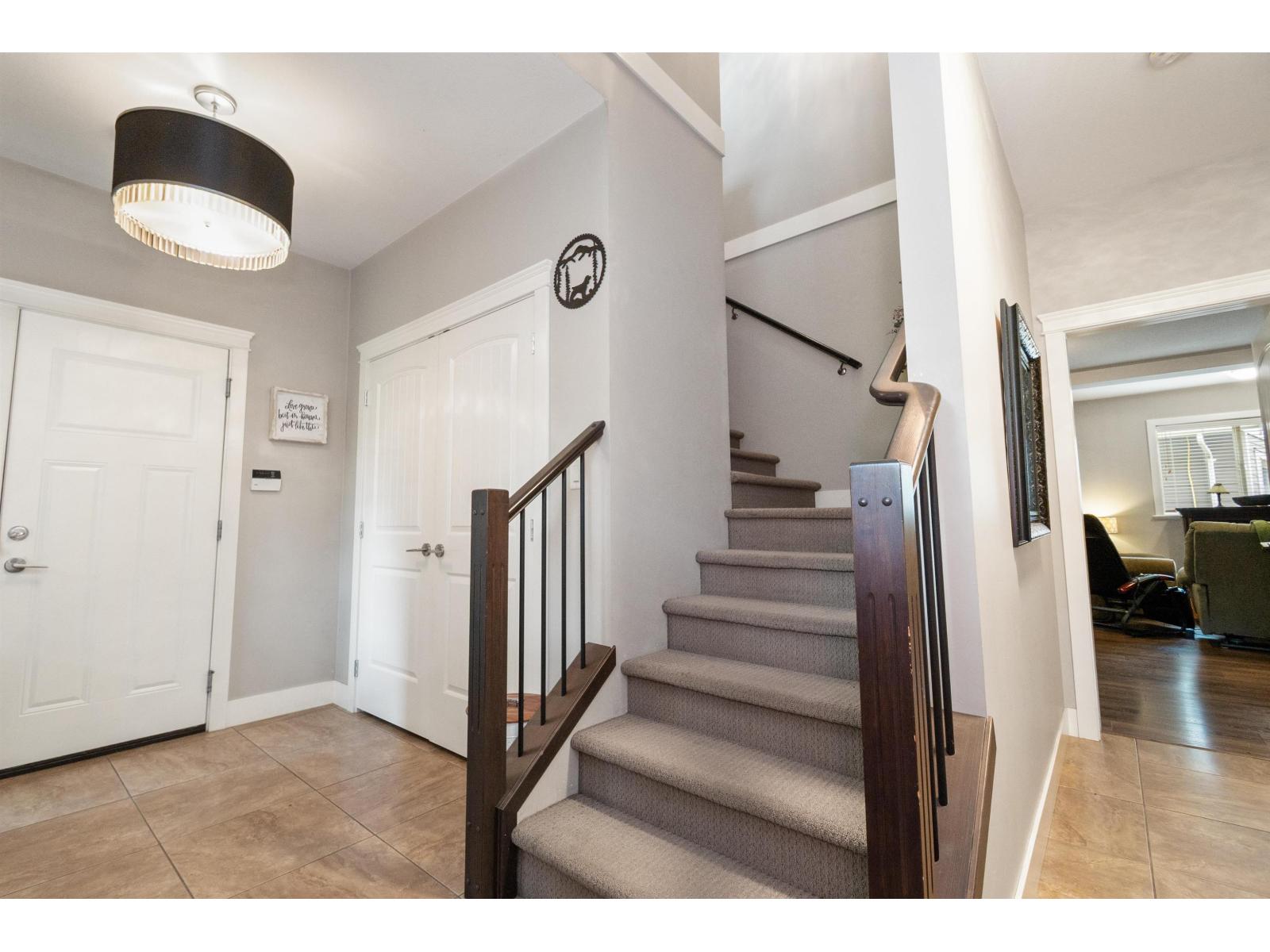 21296 Lakeview Crescent, Kawkawa Lake, Hope, British Columbia  V0X 1L1 - Photo 7 - R3159267
