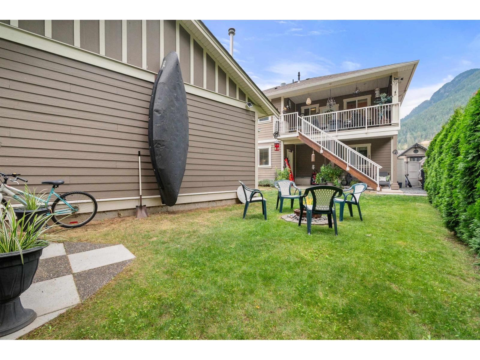 21296 Lakeview Crescent, Kawkawa Lake, Hope, British Columbia  V0X 1L1 - Photo 26 - R3159267