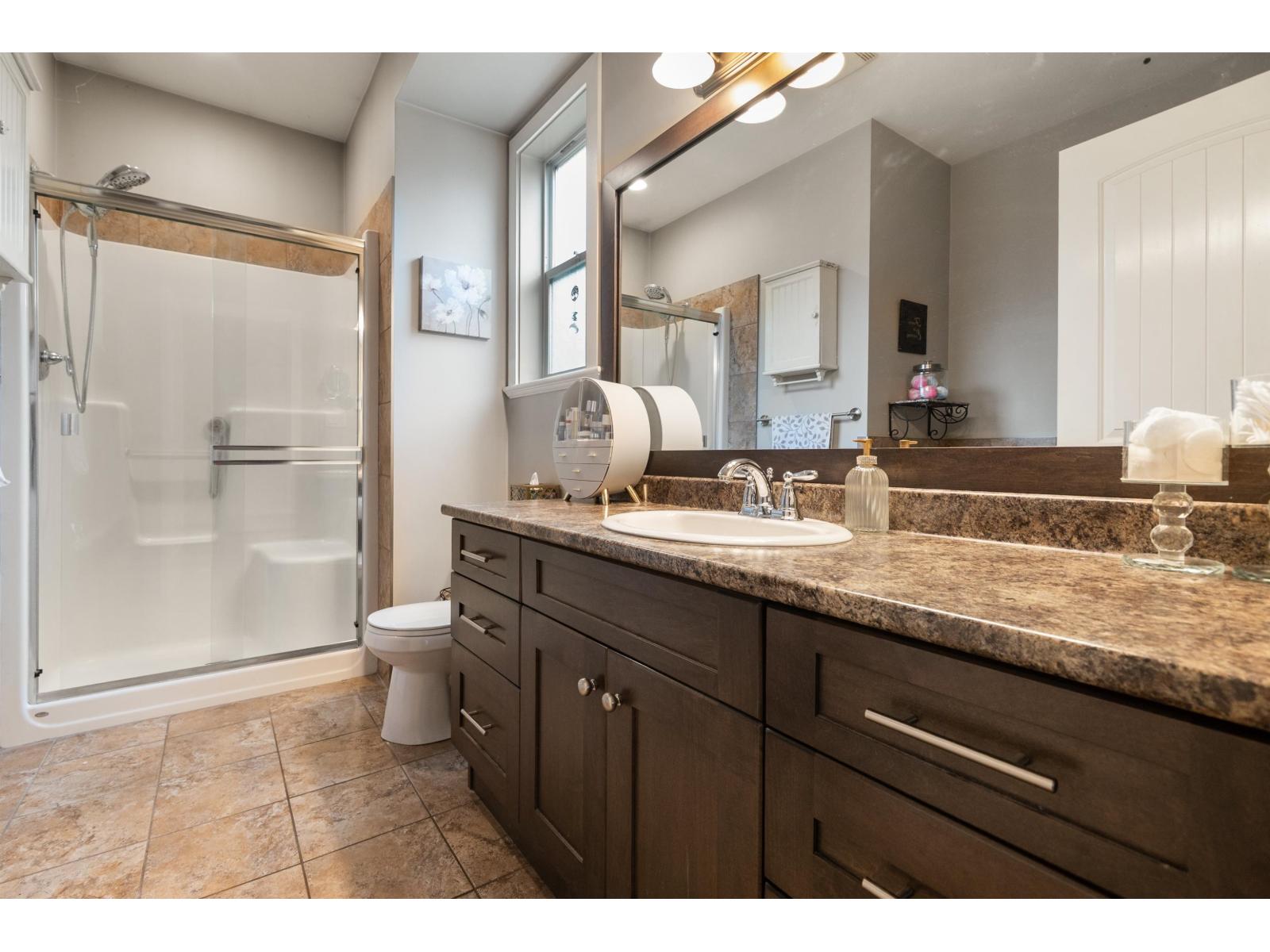 21296 Lakeview Crescent, Kawkawa Lake, Hope, British Columbia  V0X 1L1 - Photo 18 - R3159267