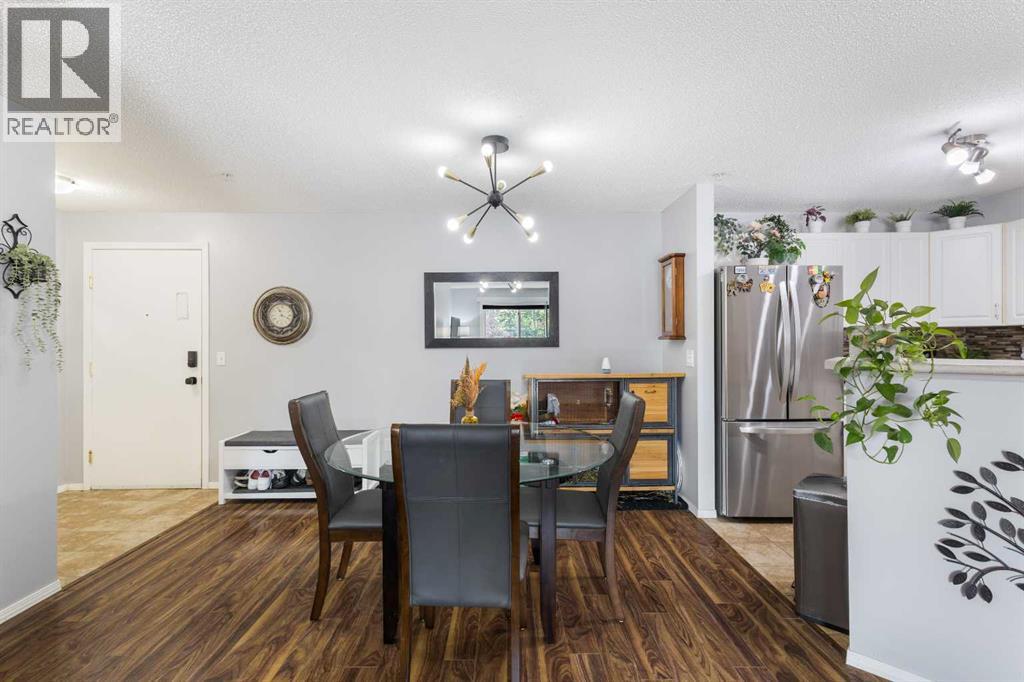 212, 4000 Citadel Meadow Point NW, Calgary, Alberta  T3G 5N5 - Photo 3 - A2339488
