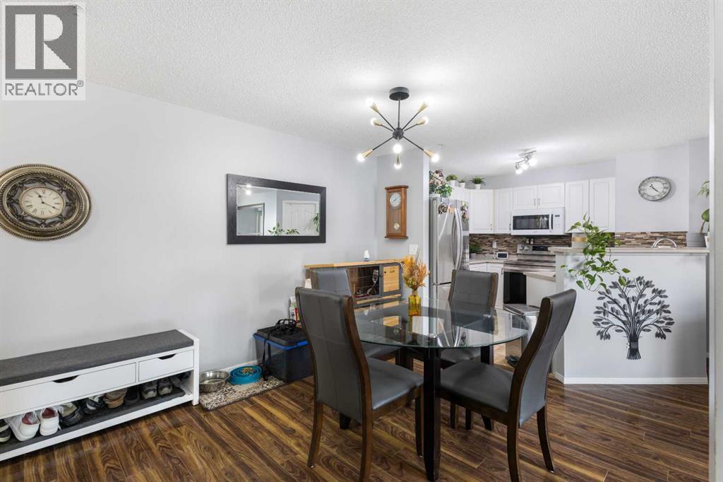 212, 4000 Citadel Meadow Point NW, Calgary, Alberta  T3G 5N5 - Photo 4 - A2339488