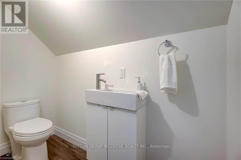 1 - 234 Laclie Street, Orillia, Ontario  L3V 4N6 - Photo 16 - S13725914