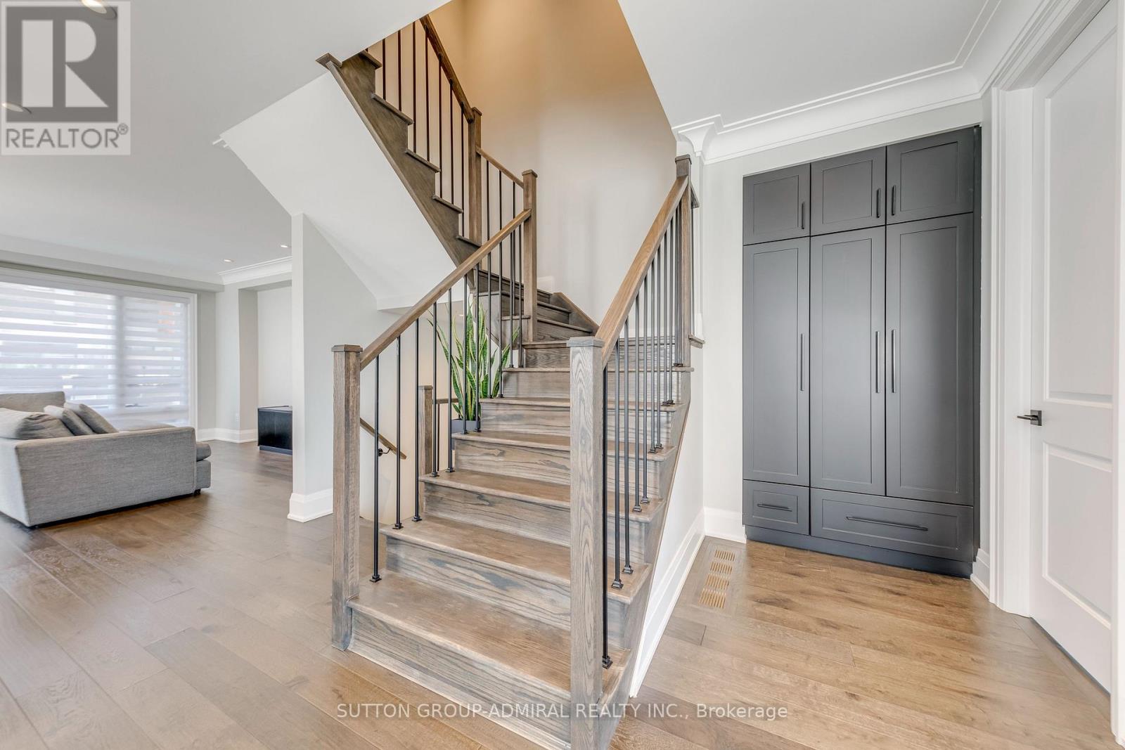 1 - 2481 Badger Crescent, Oakville, Ontario  L6M 5M1 - Photo 11 - W13725904