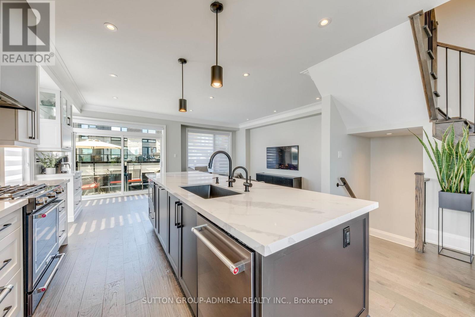 1 - 2481 Badger Crescent, Oakville, Ontario  L6M 5M1 - Photo 16 - W13725904