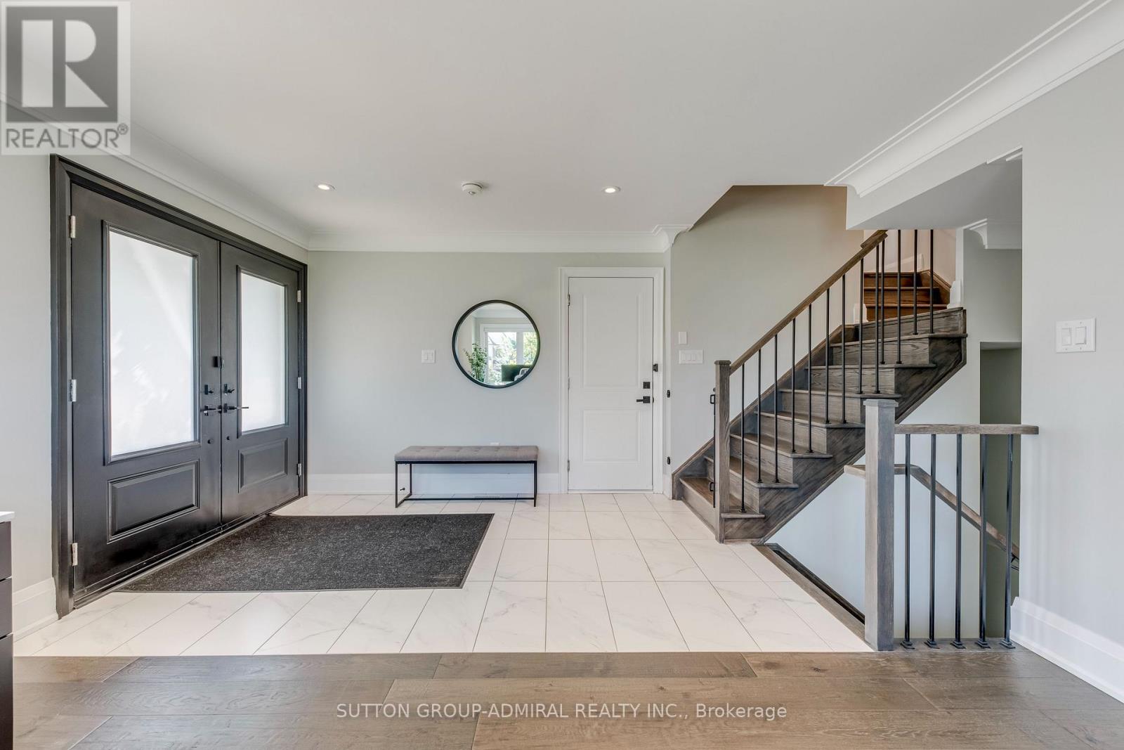 1 - 2481 Badger Crescent, Oakville, Ontario  L6M 5M1 - Photo 7 - W13725904