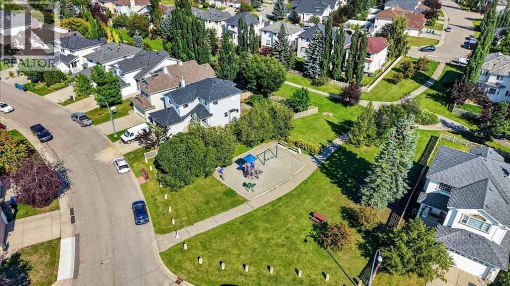 30 Sierra Nevada Way SW, Calgary, Alberta  T3H 3M6 - Photo 3 - A2339032