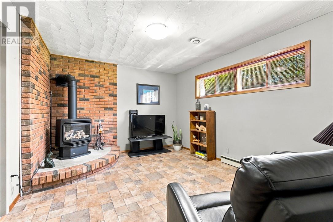 2 Marine Drive, Blind River, Ontario  P0R 1B0 - Photo 13 - 2129955
